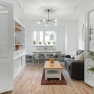  Apartment Historical Center 5
