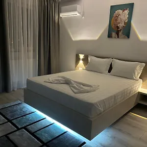  Apartment Celine Confort N. D. Cocea